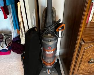 #92	Hoover Whole house  Rewind Vacuum - Pet	 $55.00 
