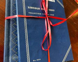 #18	1909-1940 wheat pennis (4 albums) #1( 28 )#2 (24)  #3&4 of 1941 on  24 #4 (67)	 $35.00 
