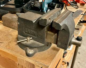 Large Antique Vise