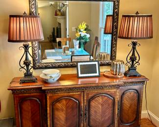 One of the nicest Dining Room Furniture sets we have seen yet! Includes Dining Table, Extra Table Leafs,  Table Protection Pad, 8 Chairs, China Cabinet and Buffet. This set is in Excellent Condition!