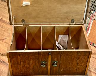 Vintage Lane Chest with padded top