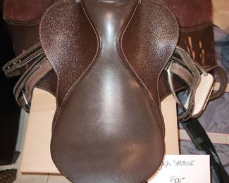 English riding saddle