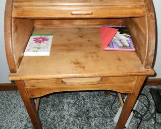 Children's roll-top desk