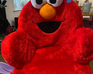 Elmo child's chair
