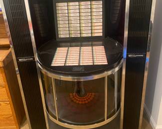 Deco juke box with the best '60s 45 collection ever!