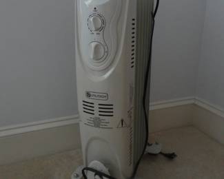 Utilitech Oil-filled Radiant Tower Electric Space Heater