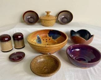 Pottery Collection - 8 Pieces - Neutral Shades