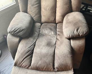 same pic of chair with footstool up.