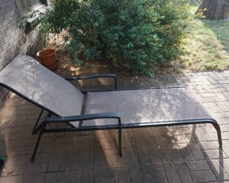 chaise lounge