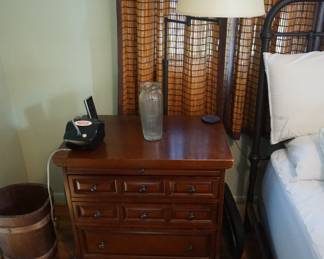 side table, lamp