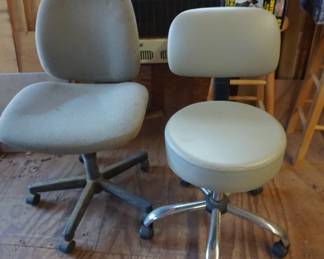 desk chair