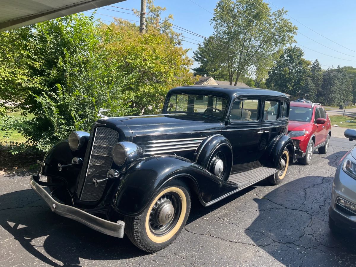 1935 BUICK Model 67