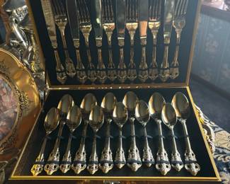 gold plated flatware