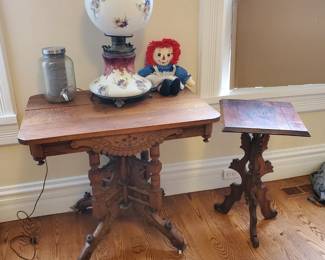 Beautiful Vintage lamp & Victorian side tables