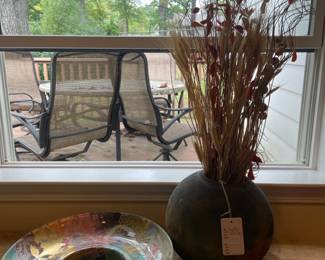 Leslie Mitchell signed pottery vase