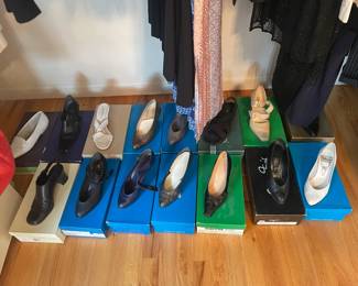 Unmarked Clothing - Fill a shopping bag for $30                    Unmarked shoes $12