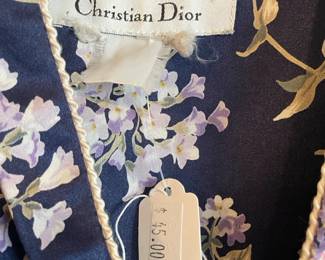 Women's clothing brands such as: Lafayette 148 New York, 5/48, Nic+Zoe, Violet & Claire, Christian Dior, Oscar De La Renta, Eco Ganik, Pearl's & Cashmere, Marc Bouwer, Theory, St. Croix