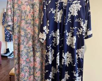 Women's clothing brands such as: Lafayette 148 New York, 5/48, Nic+Zoe, Violet & Claire, Christian Dior, Oscar De La Renta, Eco Ganik, Pearl's & Cashmere, Marc Bouwer, Theory, St. Croix