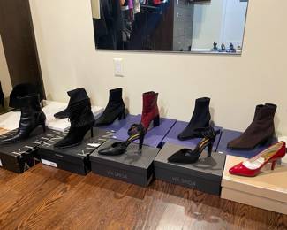 Unmarked Clothing - Fill a shopping bag for $30                    Unmarked shoes $12