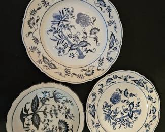 Blue Danube Plates