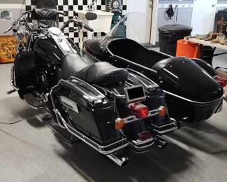 Harley Davidson Motorcycle  With Sidecar