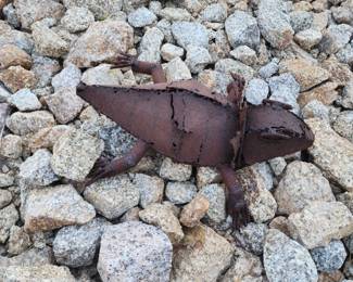 Rustic Cut Metal Lizard