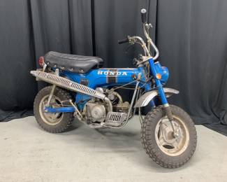 Lot 97
1971 Honda CT70, Sapphire Blue Honda Motorcycle. Turns over, doesn’t run. Leaks oil. No title, has key. Odometer reads 627 miles, unsure if actual
