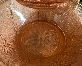 Tiara ware pin k bowls There is one large and two medium 