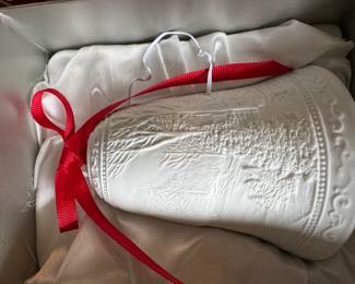 Matte Porcelain bell 