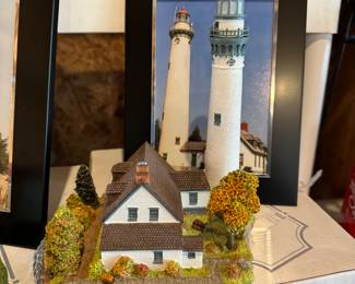 Harbor house lighthouse 