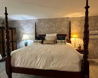 Four Poster King Bed and Mattress