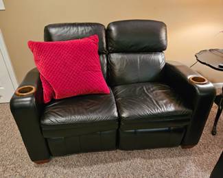 La-Z-Boy theatre seats as new