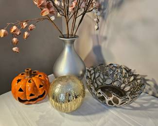 Glass decor & bottles