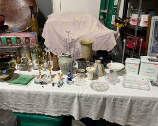 Cup Cake Holder, Pottery, Cannisters. 