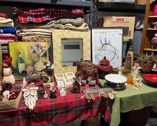 Mirror, Original Oil, Pottery, Christmas Items Murano Horn of Plenty.