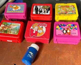 Vintage Plastic Lunch Boxes: Garfield, Annie, Star Wars, and More!
