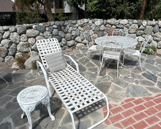 Classic Outdoor Metal Furniture