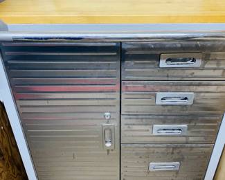 locking rolling wood top tool chest