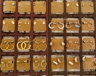 vintage NOS Carolina jewelry