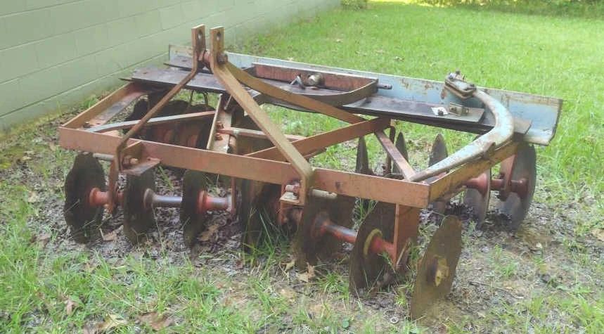 Farm Equipment: Tractor Disc Harrow