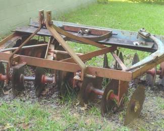 Farm Equipment: Tractor Disc Harrow