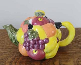 Tavion Fruit Teapot