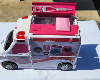 Barbie Medical Van