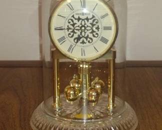 Howard Miller Mantle Clock