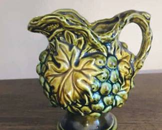 Ceramic Leaf Pitcher