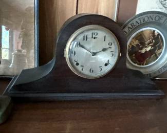 Wood Mantle Clock