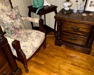 Solid Wood Bedroom Set