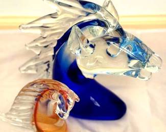 311 Vtg Murano Style Horse Heads 