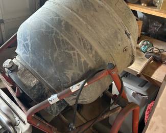 Cement mixer 