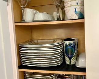 Peacock Plates & Cups